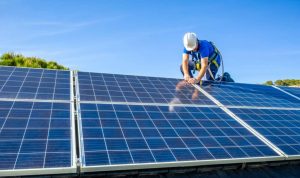 Installation et mise en production des panneaux solaires photovoltaïques à Saverdun